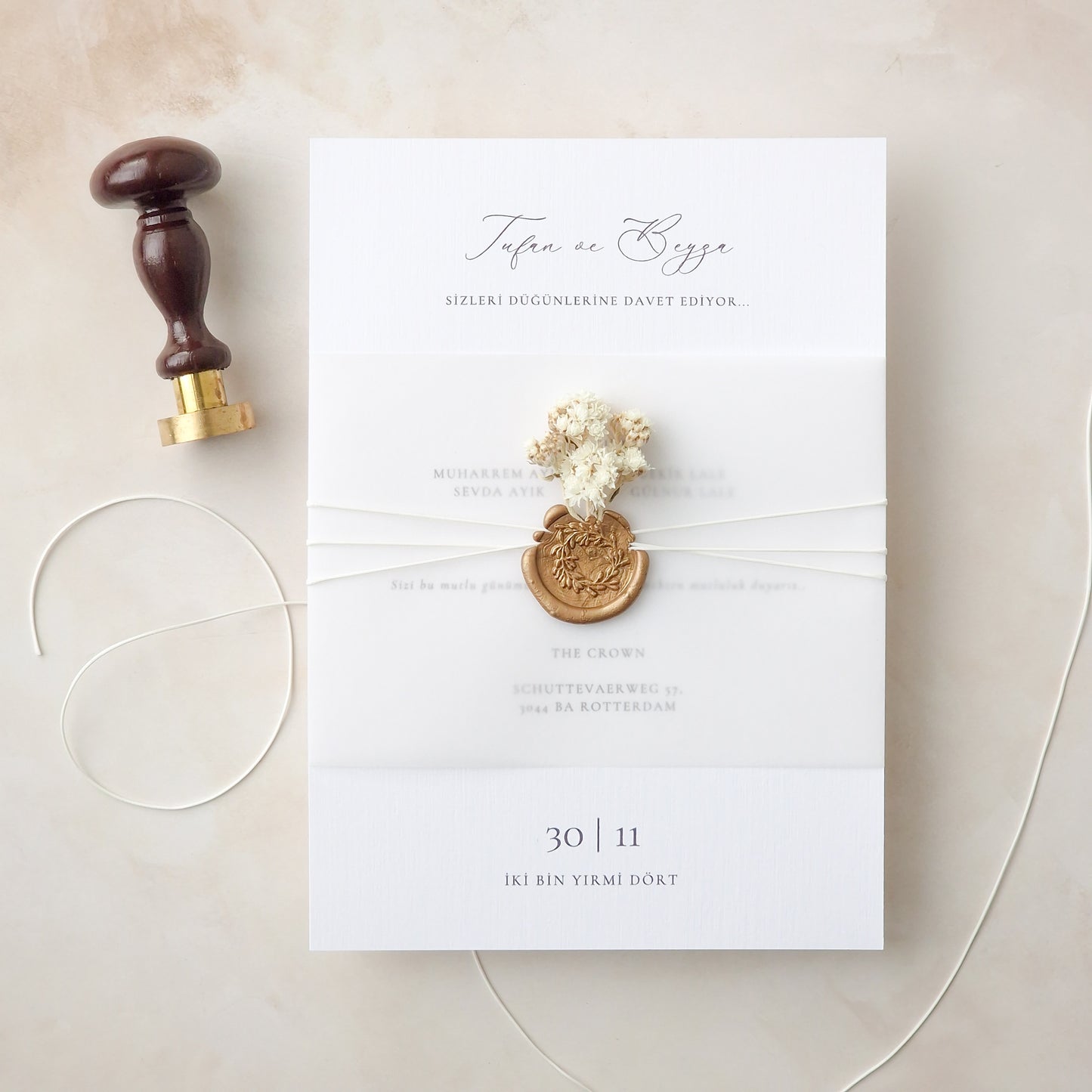 Invitation elegance